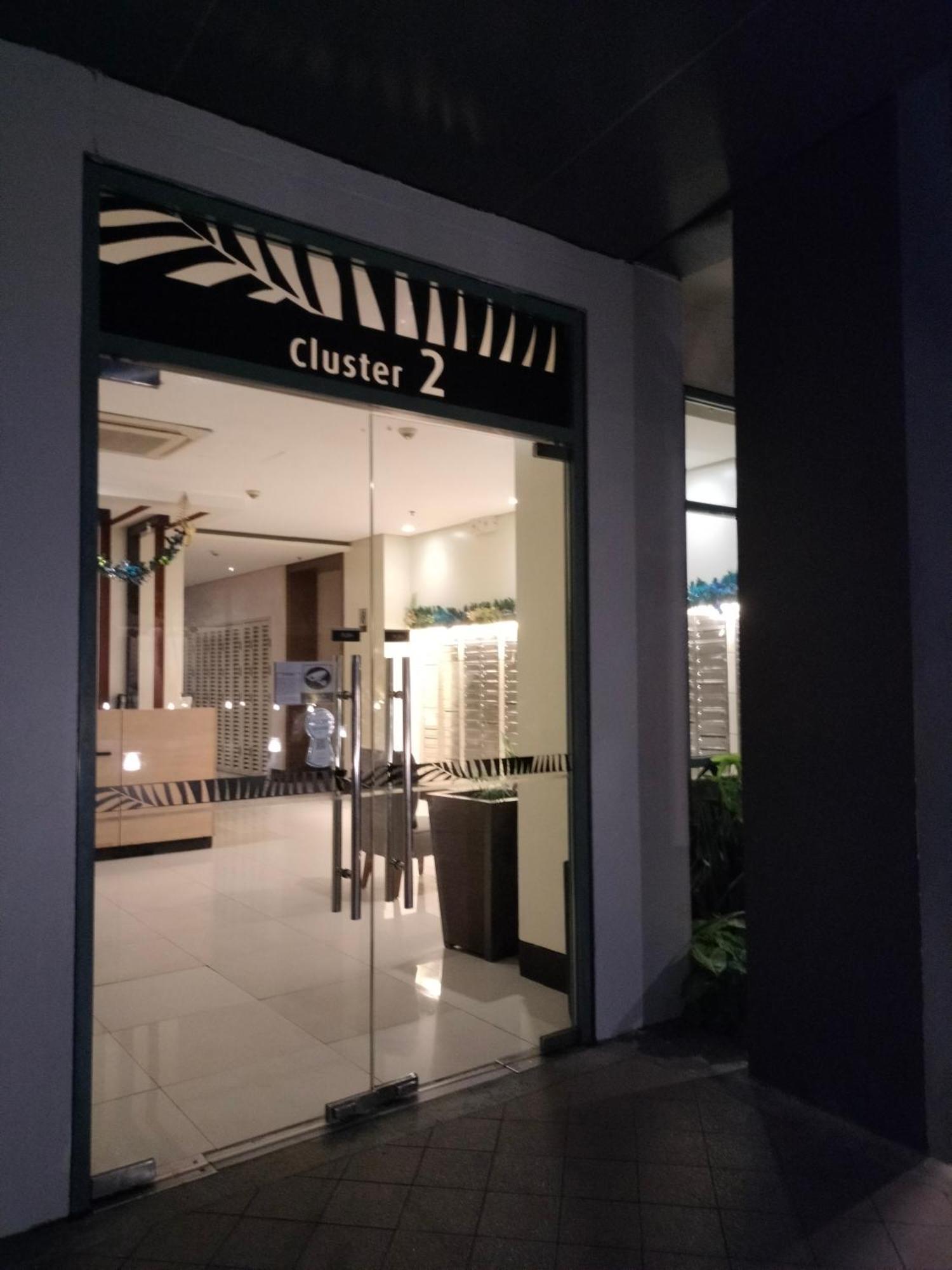 Rooms Near Airport Across Naia Terminal 3 Manila Exterior photo