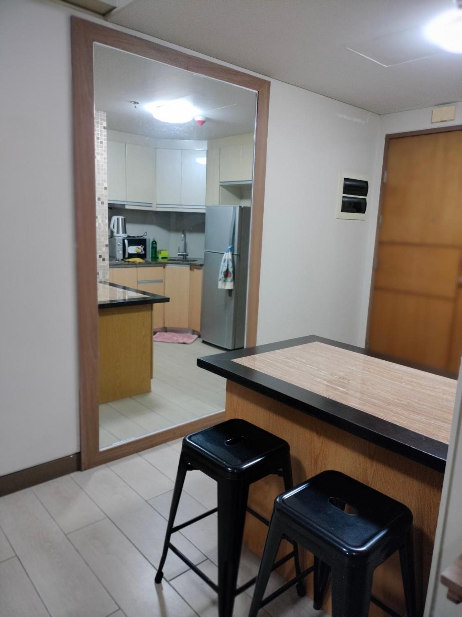 Rooms Near Airport Across Naia Terminal 3 Manila Exterior photo