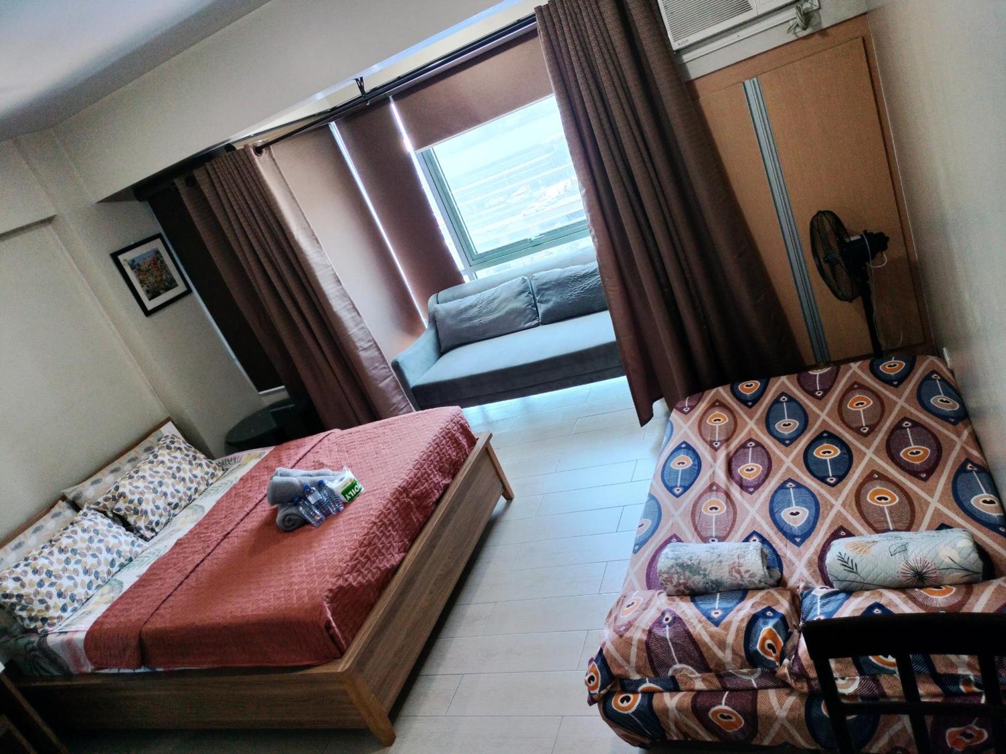 Rooms Near Airport Across Naia Terminal 3 Manila Exterior photo